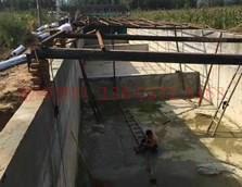 pvc軟板襯(chen)槽酸堿反應池施(shi)工(gong)現(xian)場(chang)